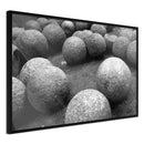 Poster - Stone Spheres  - zwart