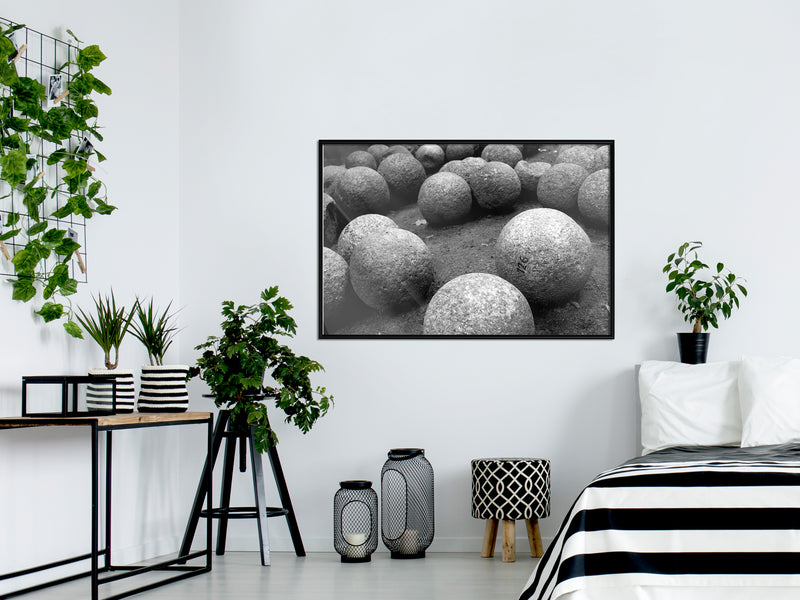 Poster - Stone Spheres  - zwart