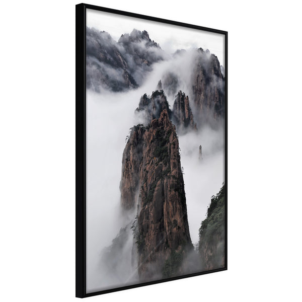 Poster - Clouds Pierced by Mountain Peaks  - zwart
