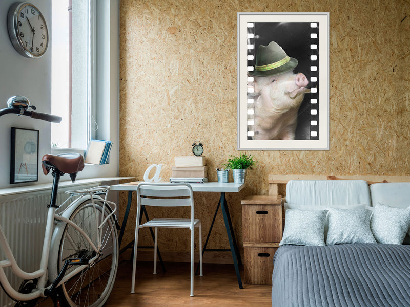 Poster - Dressed Up Piggy  - wit passepartout