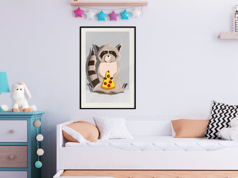 Poster - Racoon Eating Pizza  - zwart passepartout