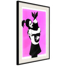 Poster - Banksy: Bomb Hugger  - zwart passepartout