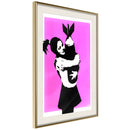 Poster - Banksy: Bomb Hugger  - goud passepartout