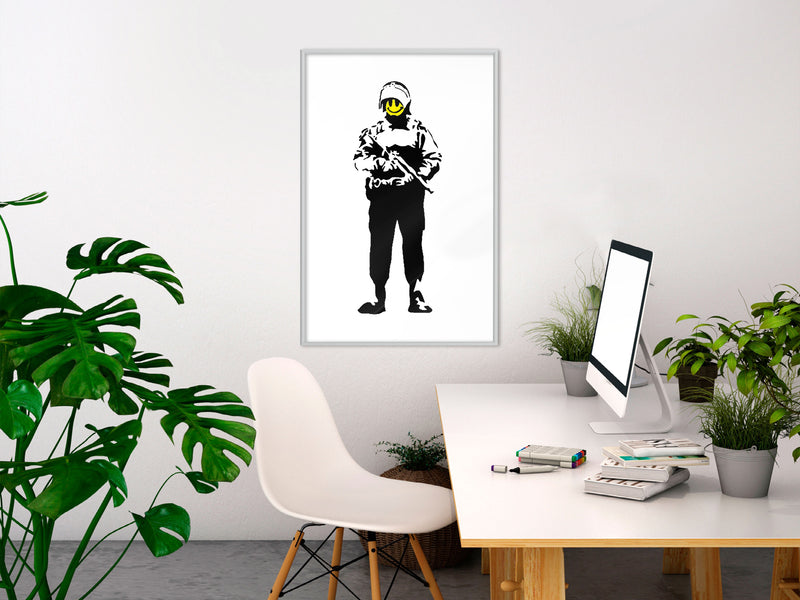 Poster - Banksy: Smiling Copper  - wit