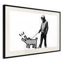Poster - Banksy: Choose Your Weapon  - zwart passepartout