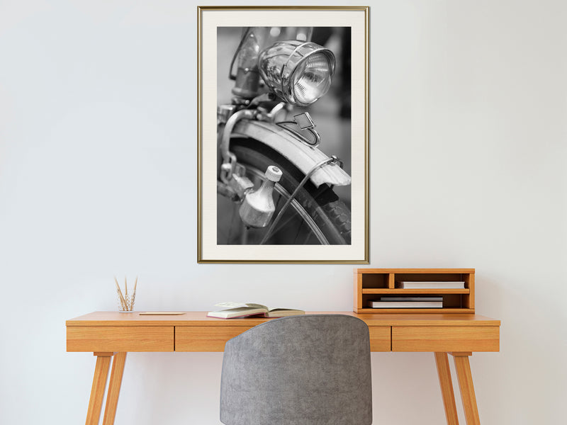 Poster - Lamp and Dynamo  - goud passepartout