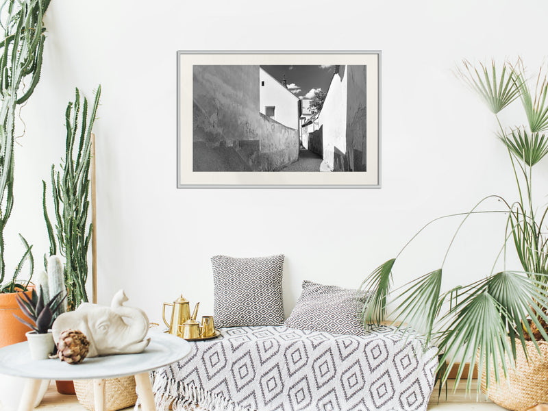 Poster - Sunny Day in the Town  - wit passepartout
