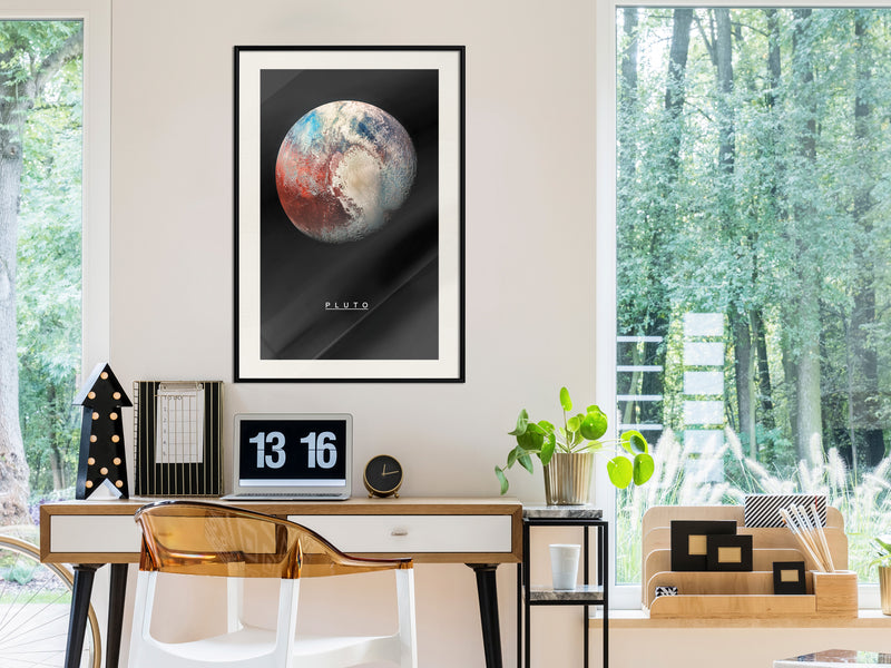 Poster - The Solar System: Pluto  - zwart passepartout